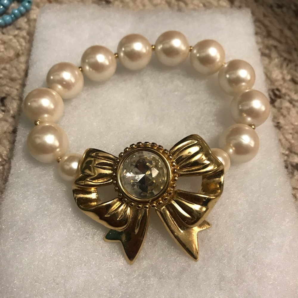 Beautiful Pearl Bracelet